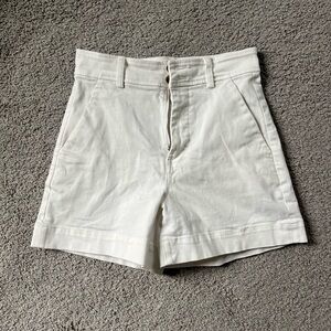 Classic White Women's Everlane Shorts